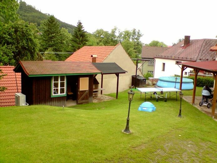 P120609_16.30 - Fara pod hradem Potštejnem